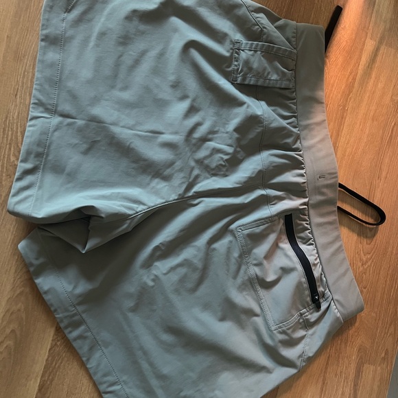 Sage Green ASRV Tetra-Lite 5” Linerless Shorts - Picture 1 of 2